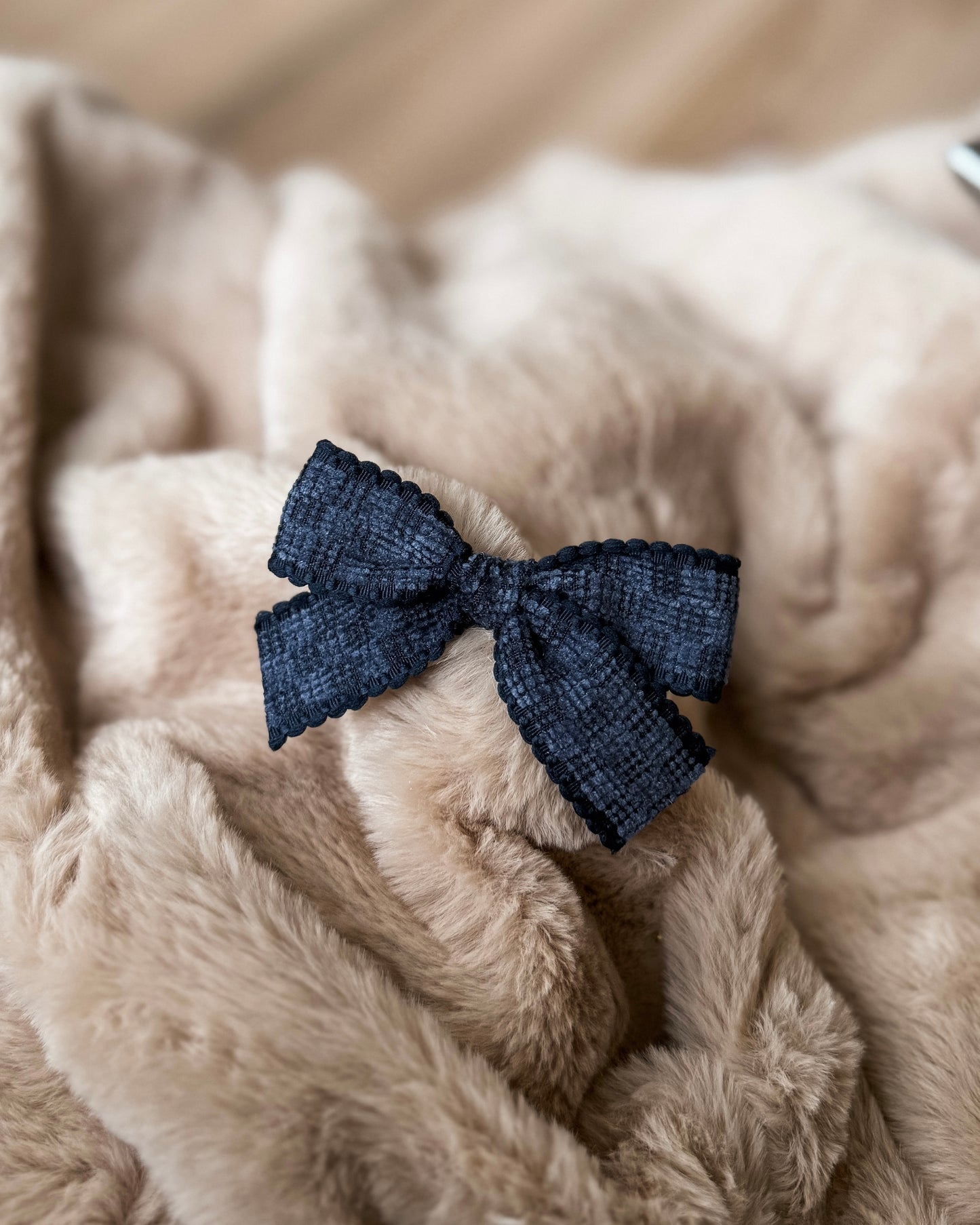 Navy blue gingham mini ✿ headband / clip / piggy set