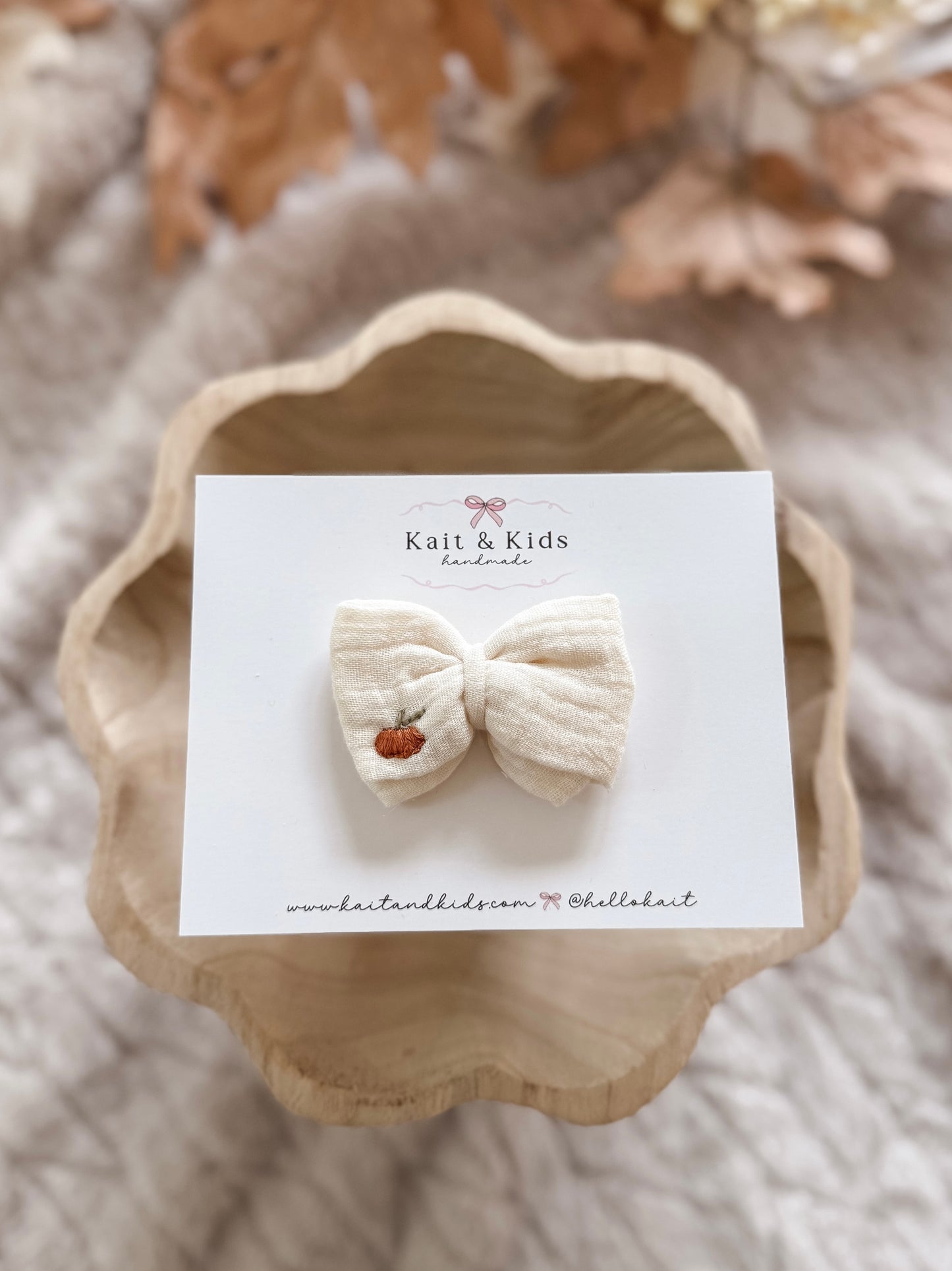 Embroidered pumpkin / pinwheel / piggy set or single