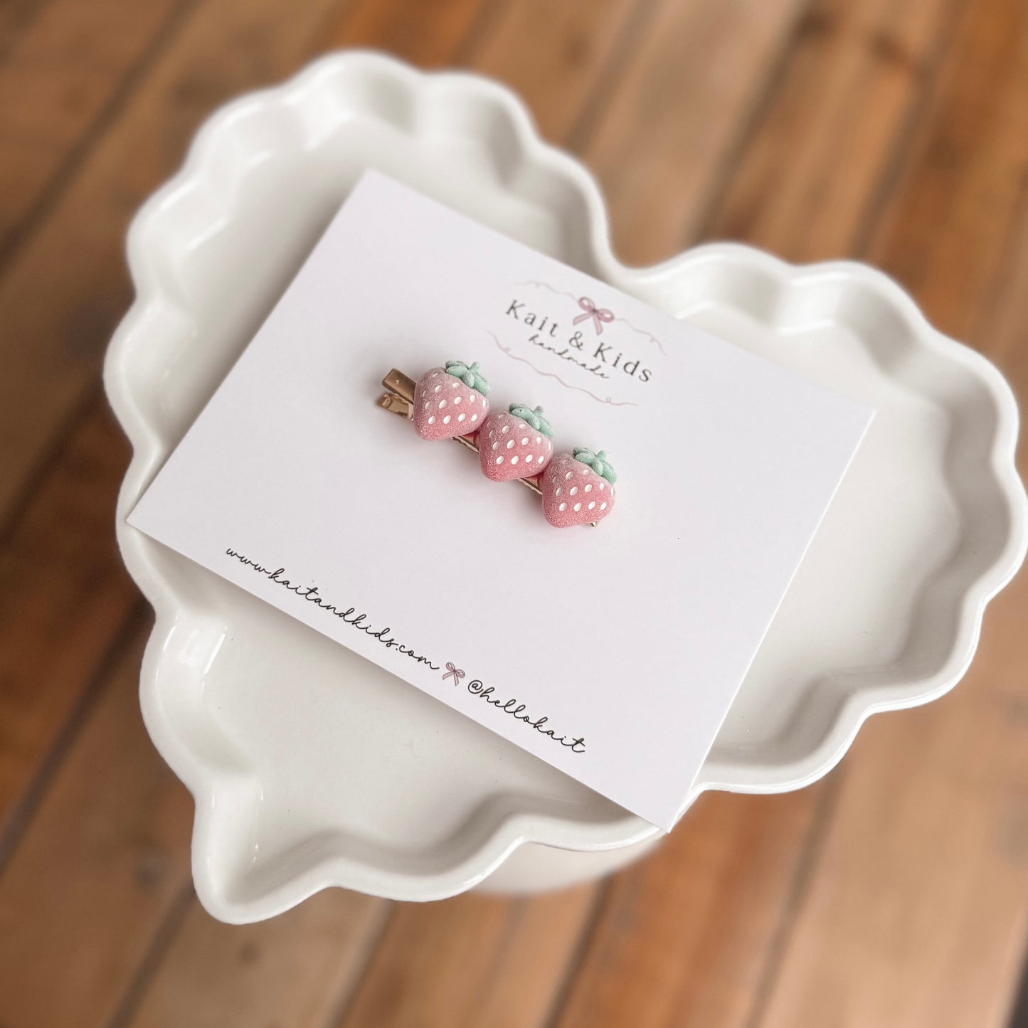Soft strawberry clip ♡