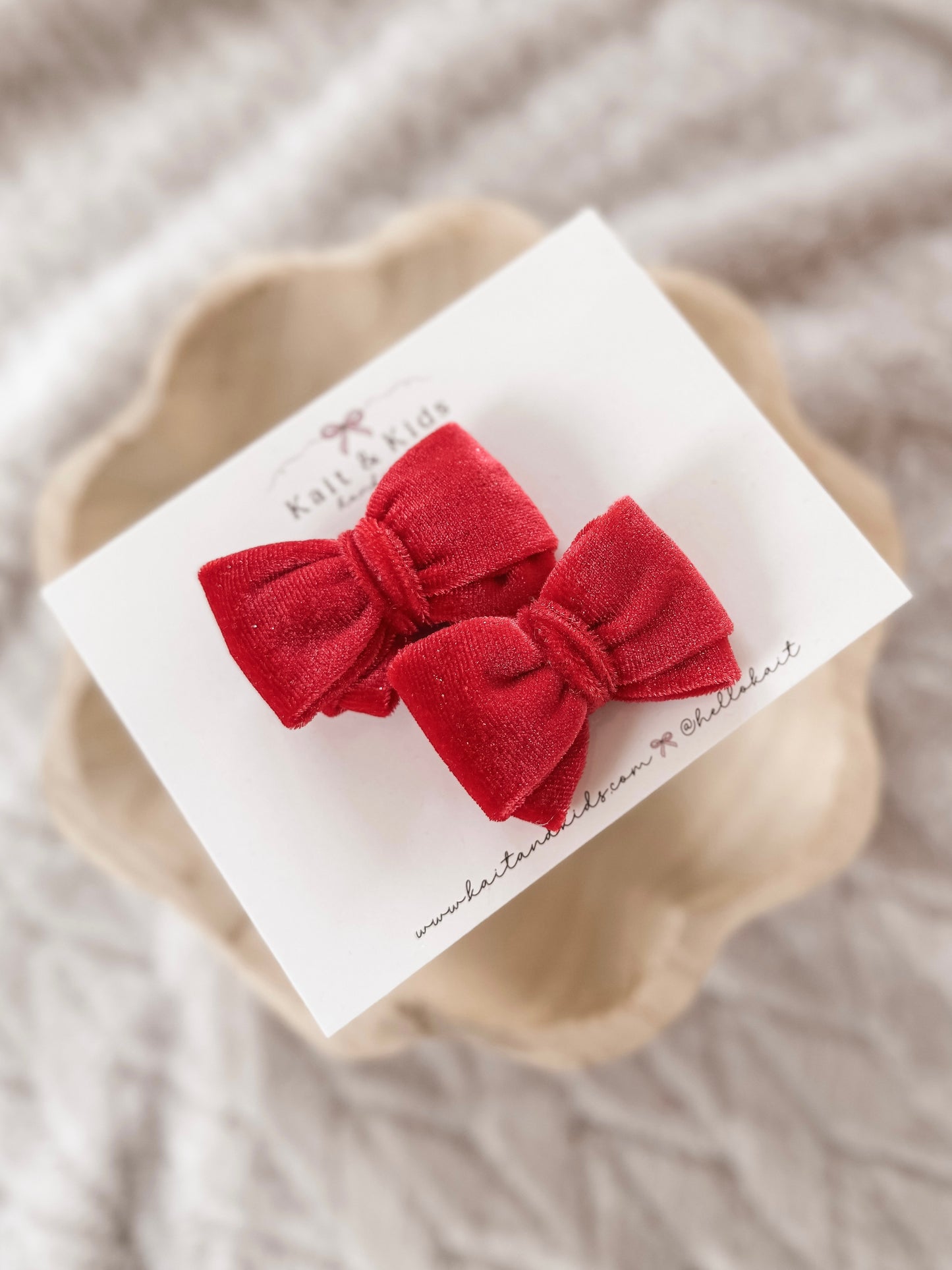 Red sparkle velvet *pinwheel*