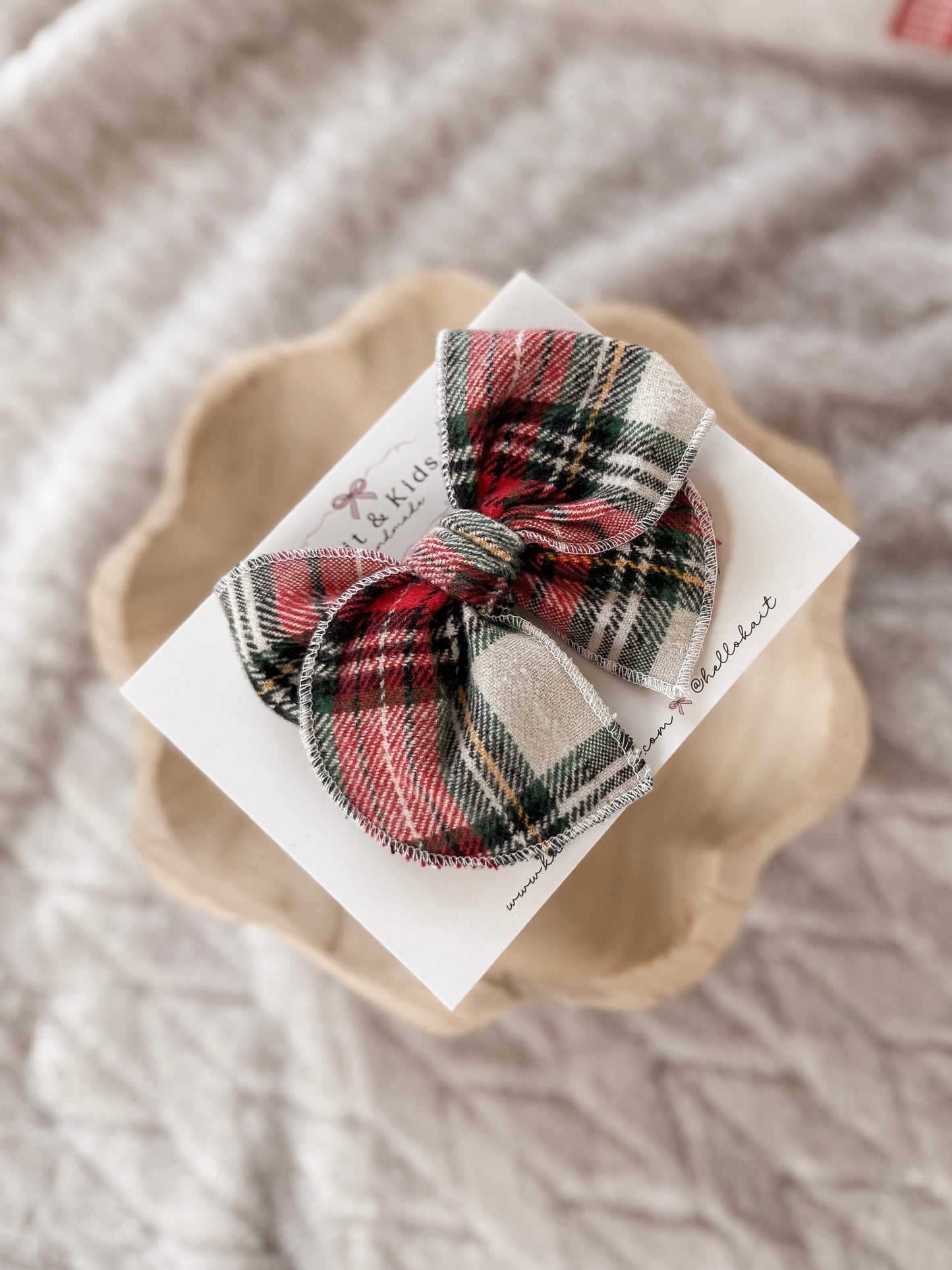 Vintage Christmas Plaid *fable*