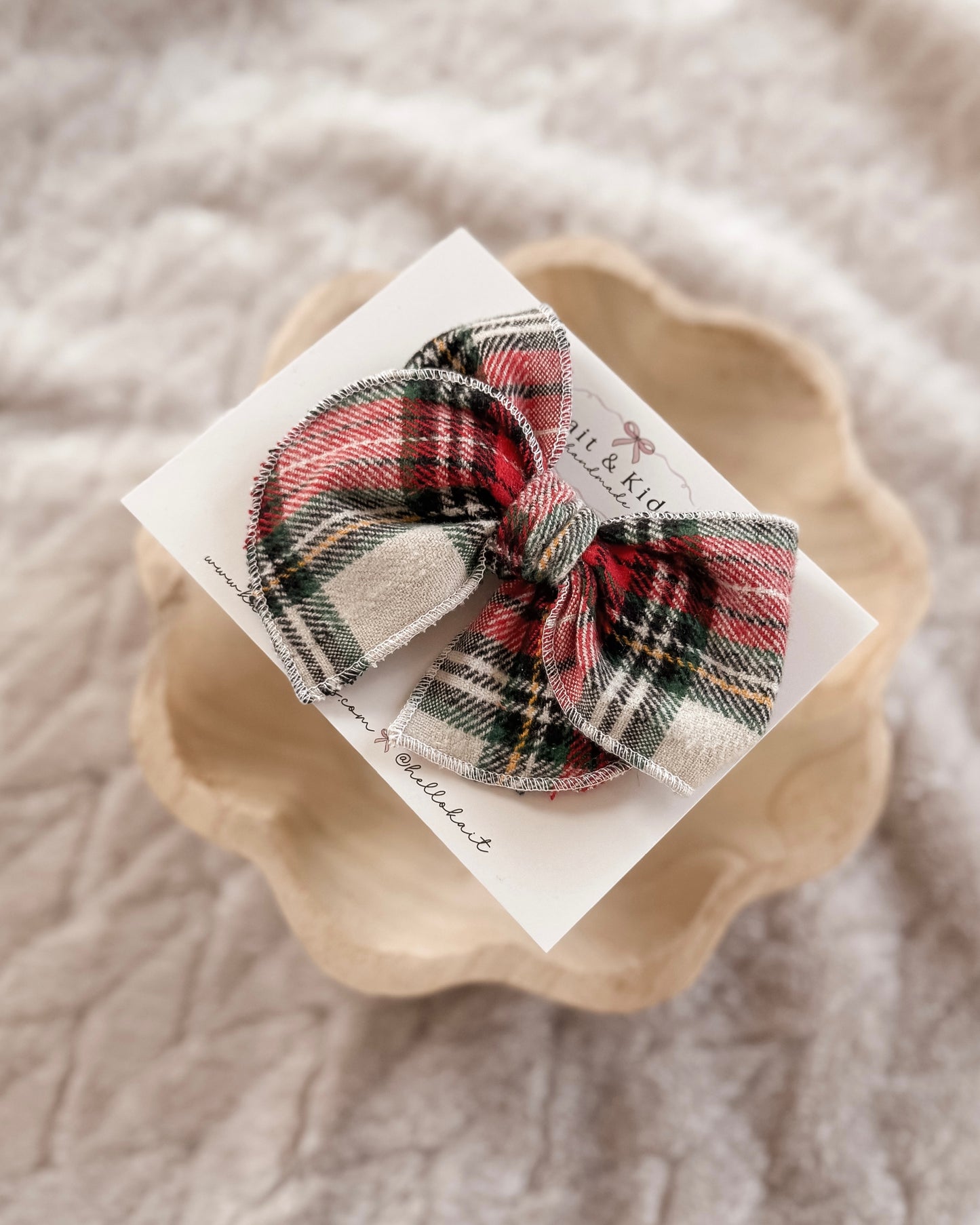 Vintage Christmas Plaid *fable*