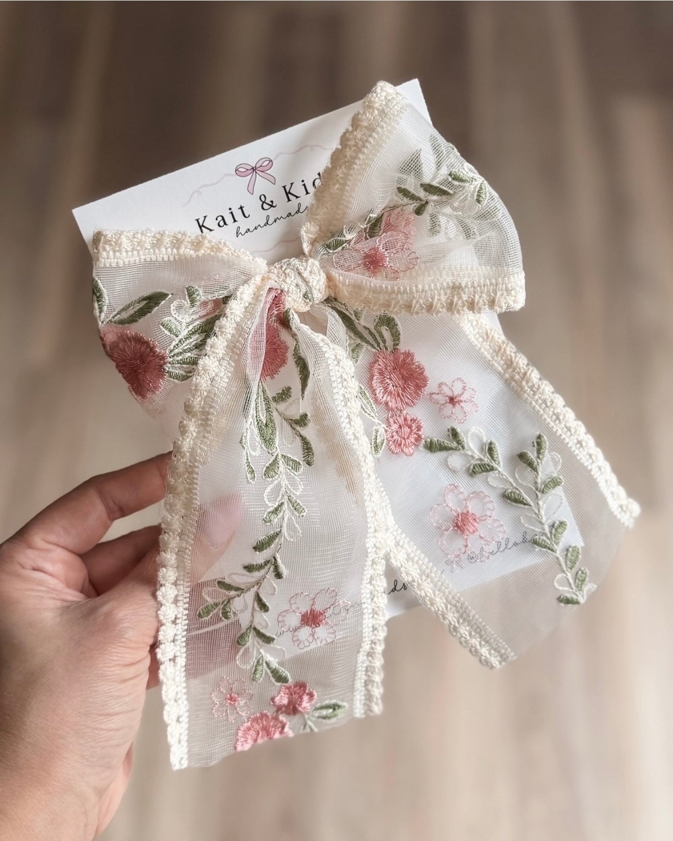 Embroidered flower clip ♡ large