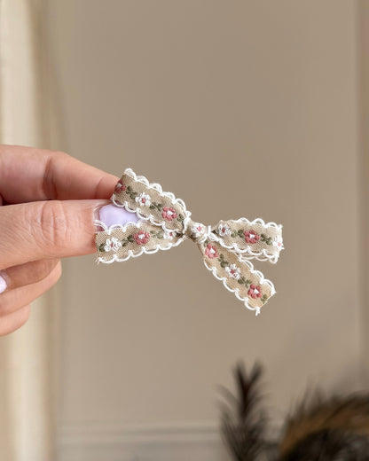 Skinny field of flowers ✿ headband / clip / piggy set