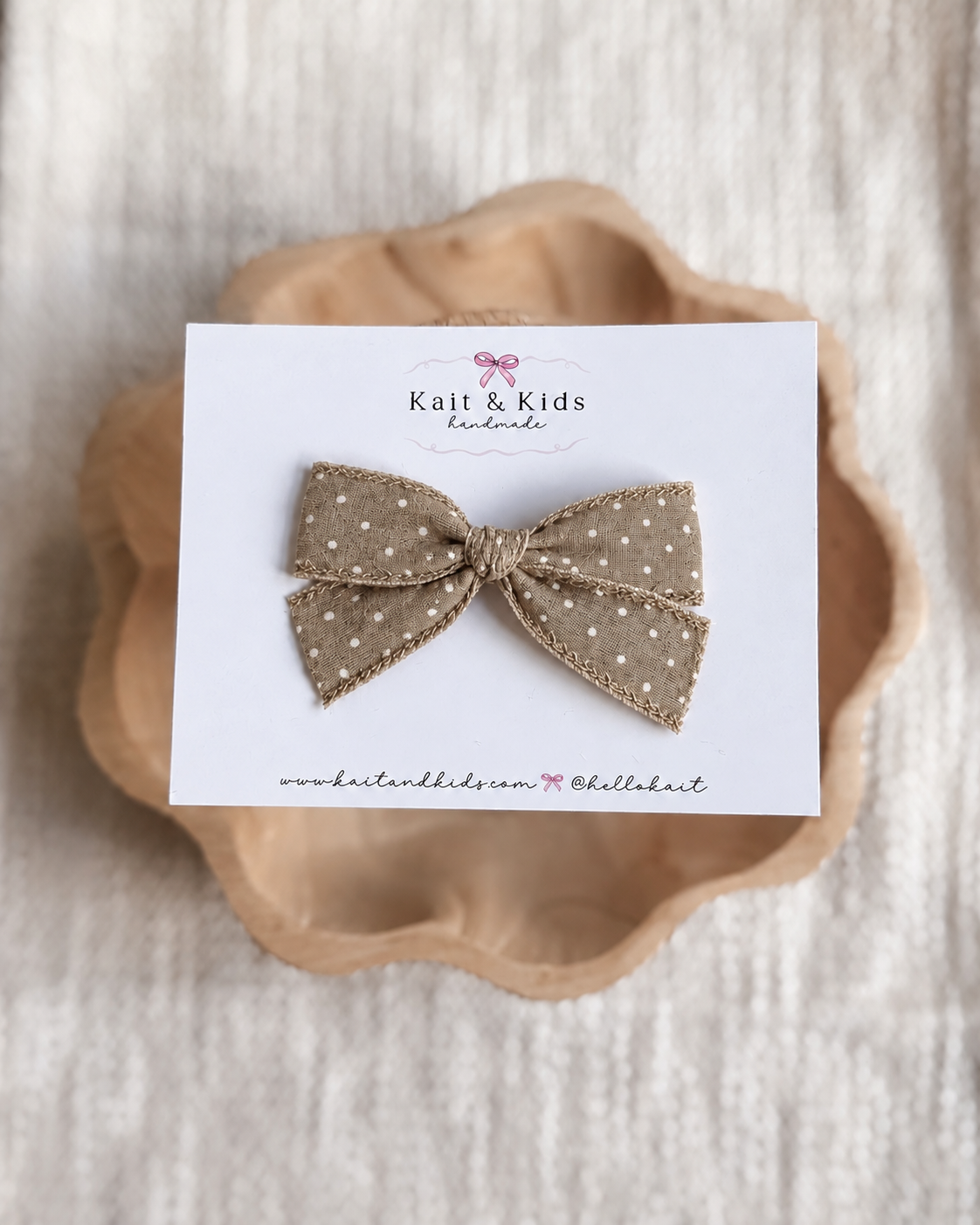 Biscotti / headband / clip