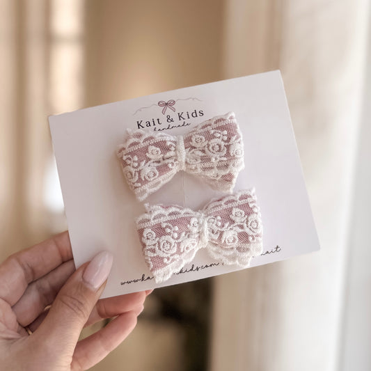 Scalloped rose lace ♡ headband / clip / piggy set