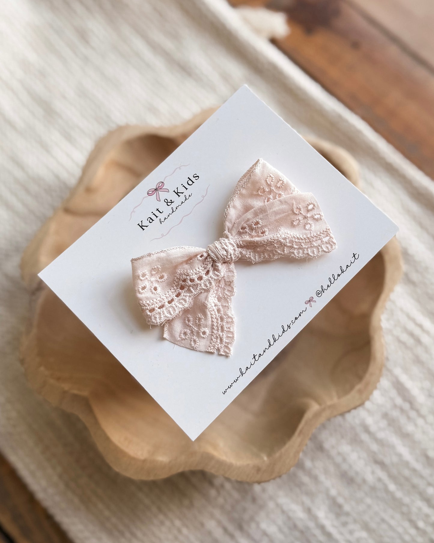 Lightest pink lace / mini / headband / clip / piggy set