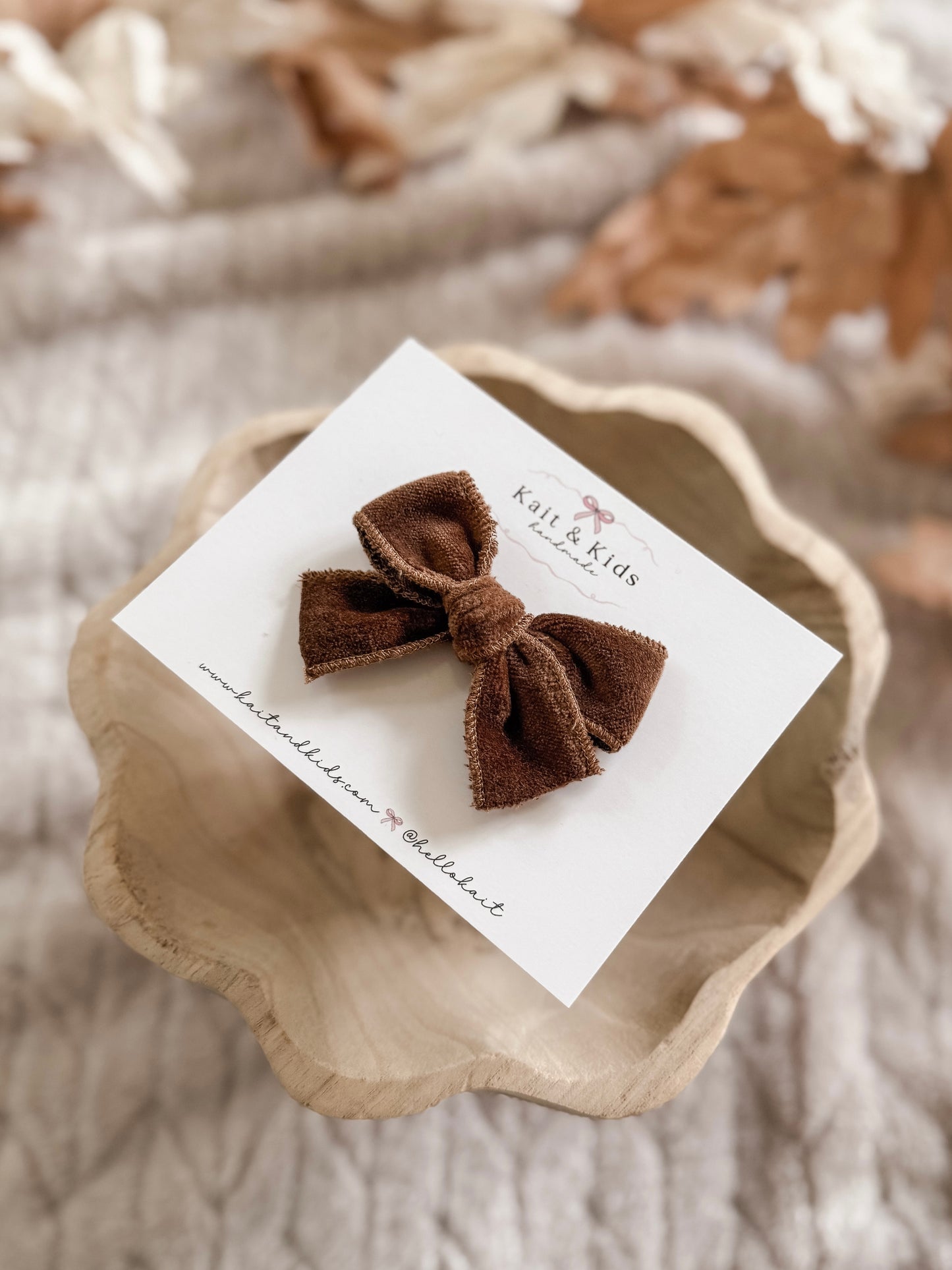 Mocha truffle velvet / mini classic