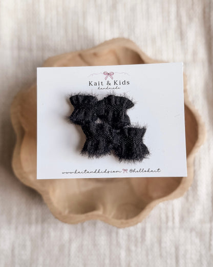 Black sweater / piggy set