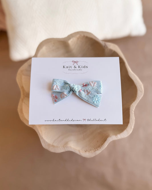 Skinny blue floral ✿ headband / clip / piggy set