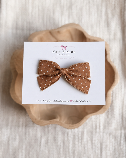 Warm latte / headband / clip
