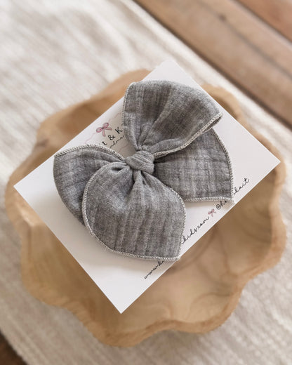 Storm muslin / fable / headband / clip