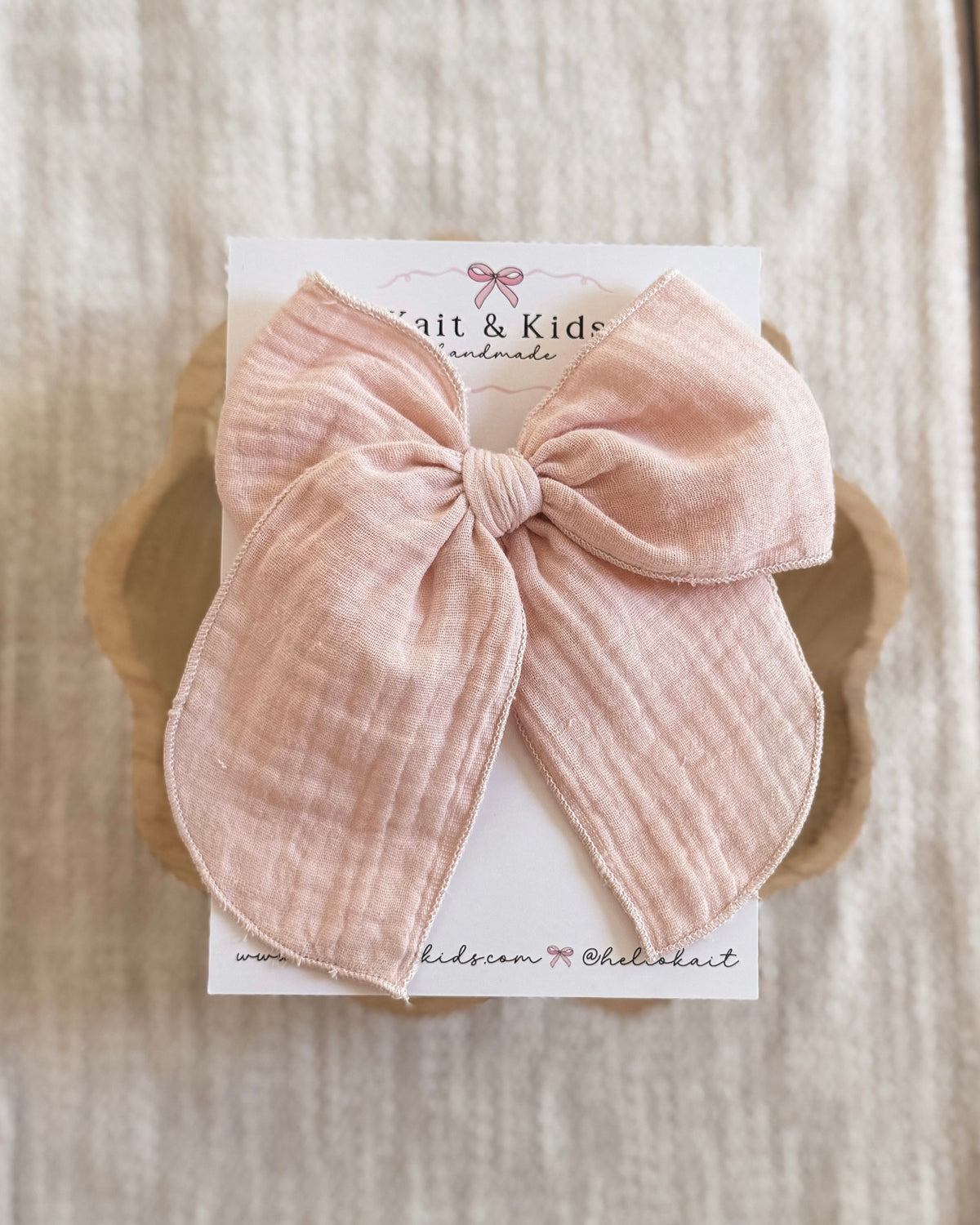 Muted pink muslin / fable / large / clip