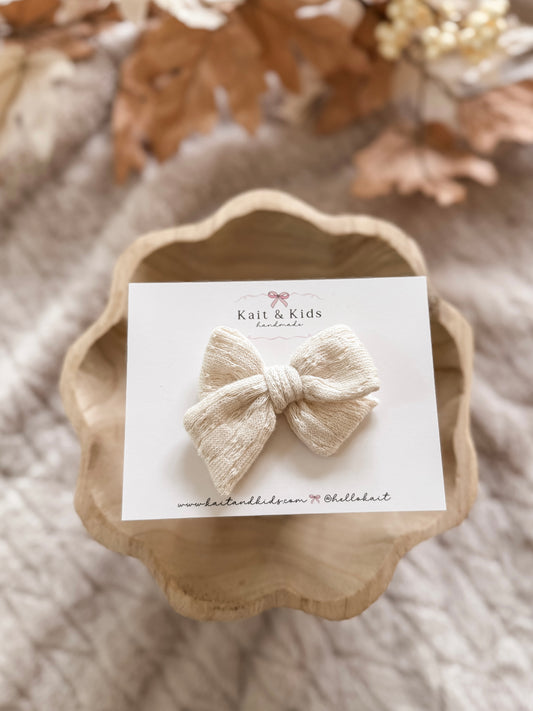 Ivory sweater / mini classic