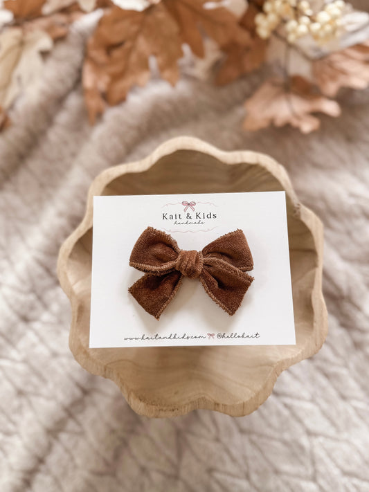 Mocha truffle velvet / mini classic