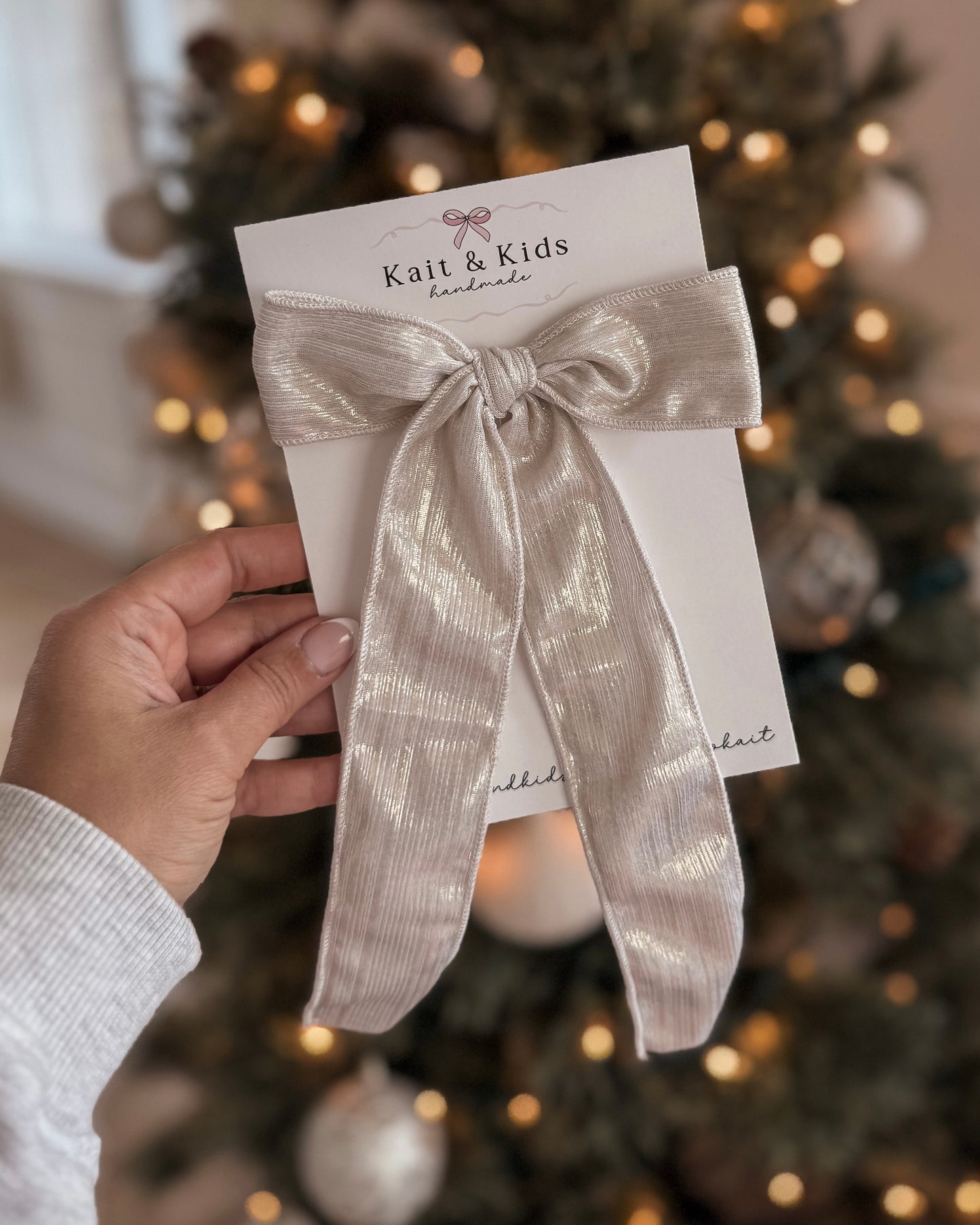 Gold sparkle extra longtail